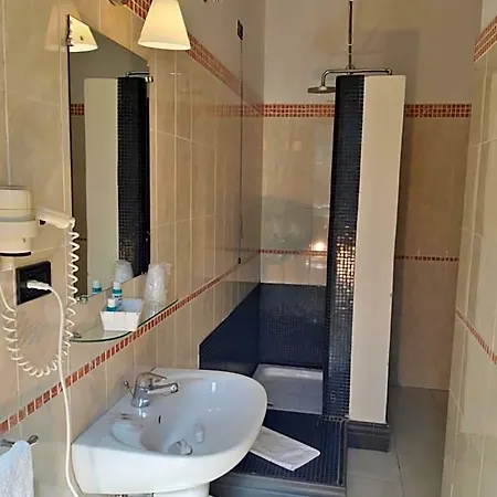 San Felice 3* Bolonya